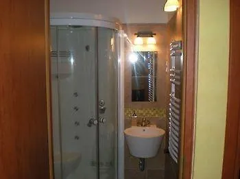 Elvis Guesthouse Budapest Guest house
