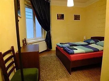 Elvis Guesthouse Budapest Guest house
