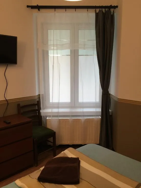 Elvis Guesthouse Budapest Hungary
